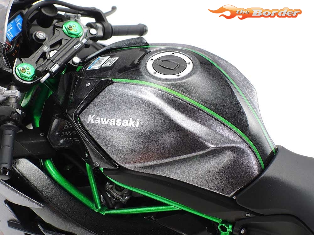 Tamiya 1/12 Kawasaki Ninja H2 Carbon 14136