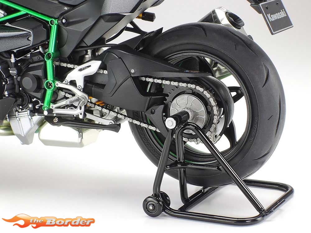 Tamiya 1/12 Kawasaki Ninja H2 Carbon 14136