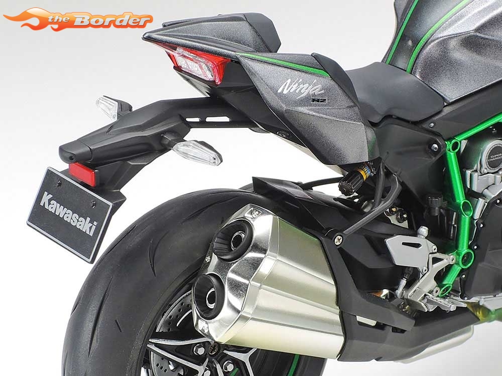 Tamiya 1/12 Kawasaki Ninja H2 Carbon 14136