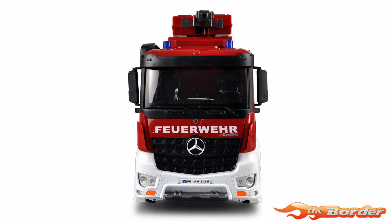 Amewi Mercedes Brandweer Spuitwagen 1/18 Light + Sound + Water 22503 - Afbeelding 3