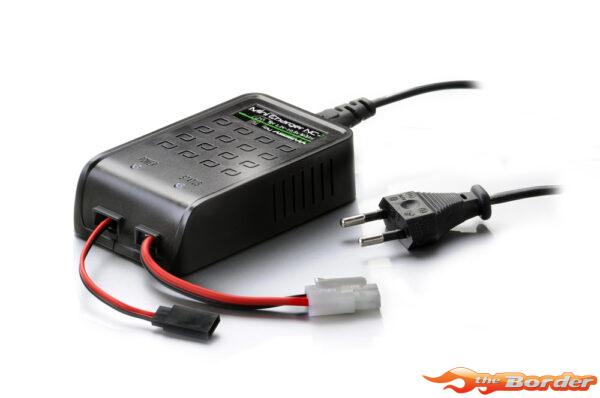 Absima Lader voor NiMH Accu 4000032