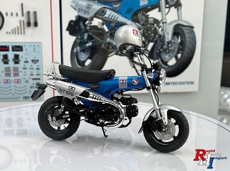 CBX DANMA SPECIAL 1/12モデルキット Tamiya 14142 1/12 Scale Motorcycle Model Kit Honda Dax125 ST125