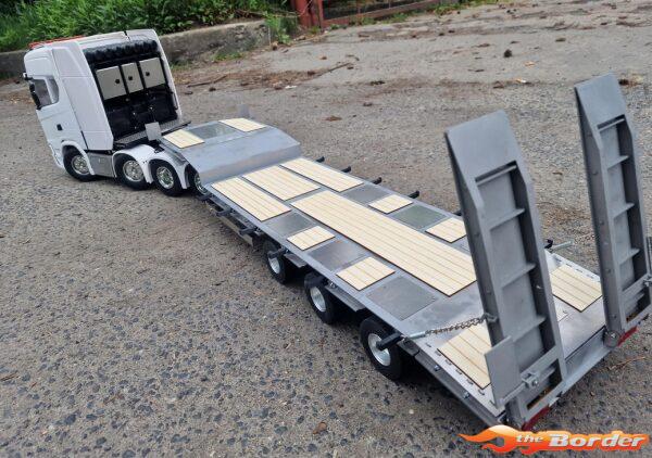 FM Electric 3Axle Diep lader met oprijplaten(Bouwdoos) 1/14 - Afbeelding 4