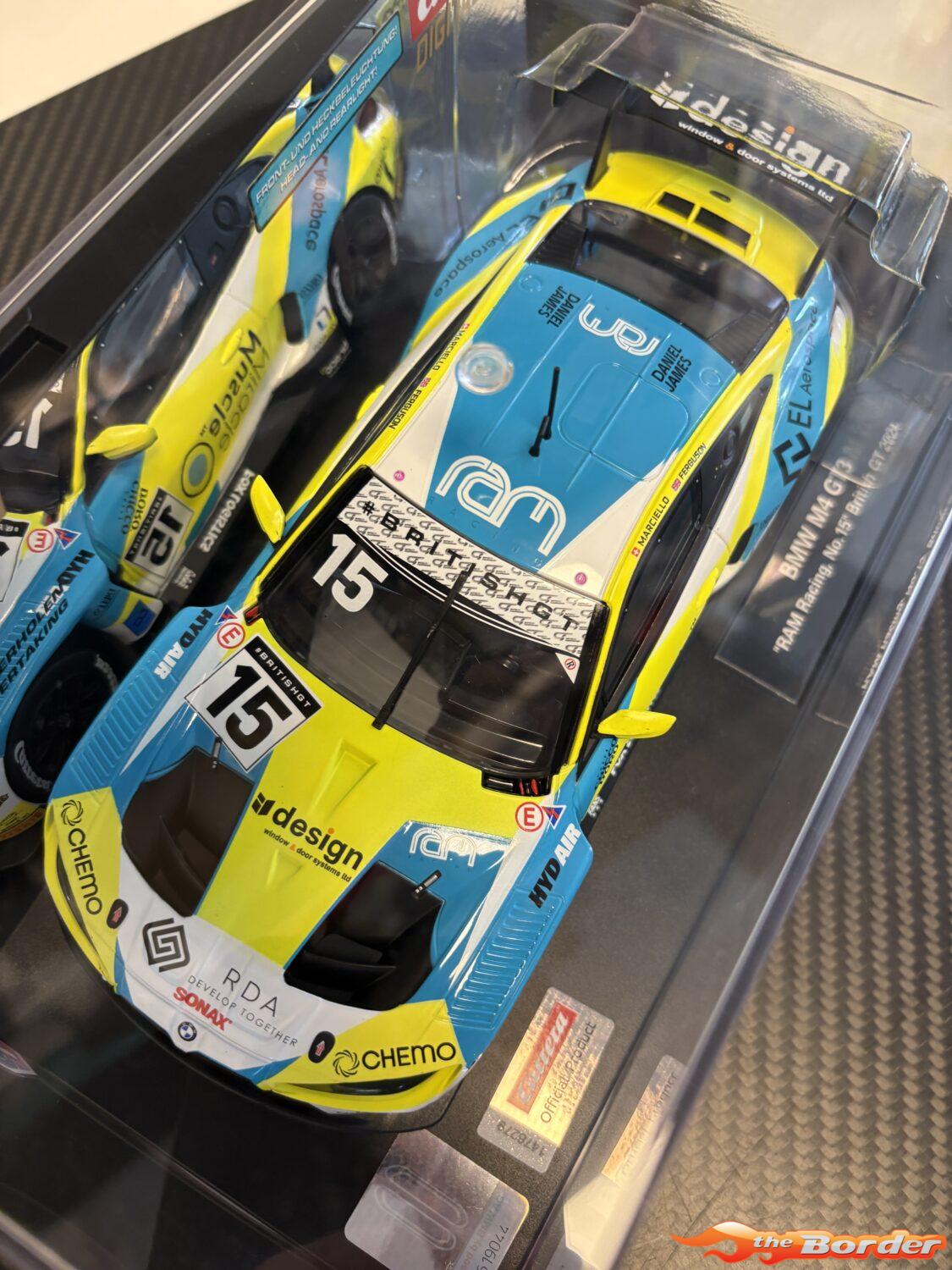 Carrera 132 Digital BMW M4 GT3 RAM Racing No. 15 British GT 2024 32078 - Afbeelding 3