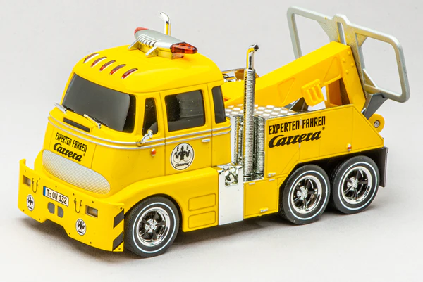 Carrera 132 Tow Truck Wrecker 30978