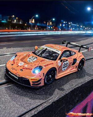 Carrera Digital 132 Porsche 911 GT3 Phanthom Global Racing No.23 32127