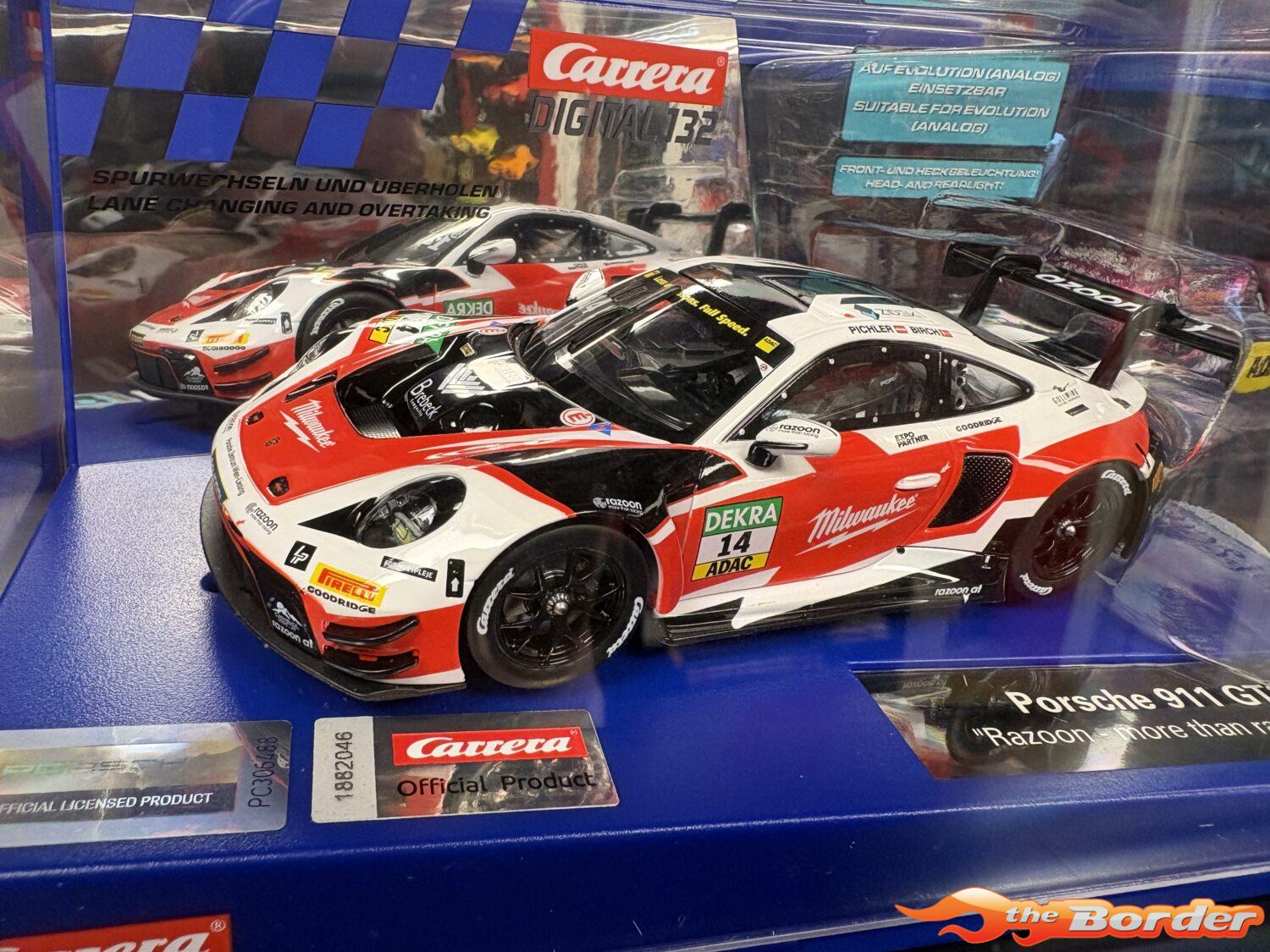 Carrera Digital 132 Porsche 911 GT3 R Razoon No.1 32111
