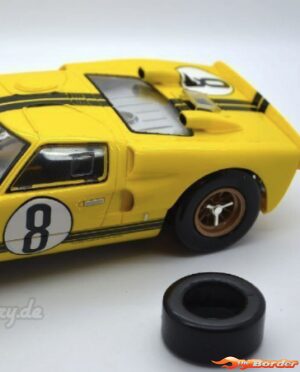 FrankenSlot PU 124 Tire Rear Ford GT40 & Cheetah 88768