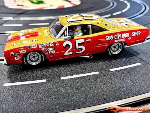 Carrera 132 Digital Plymouth Road Runner No.25 31059